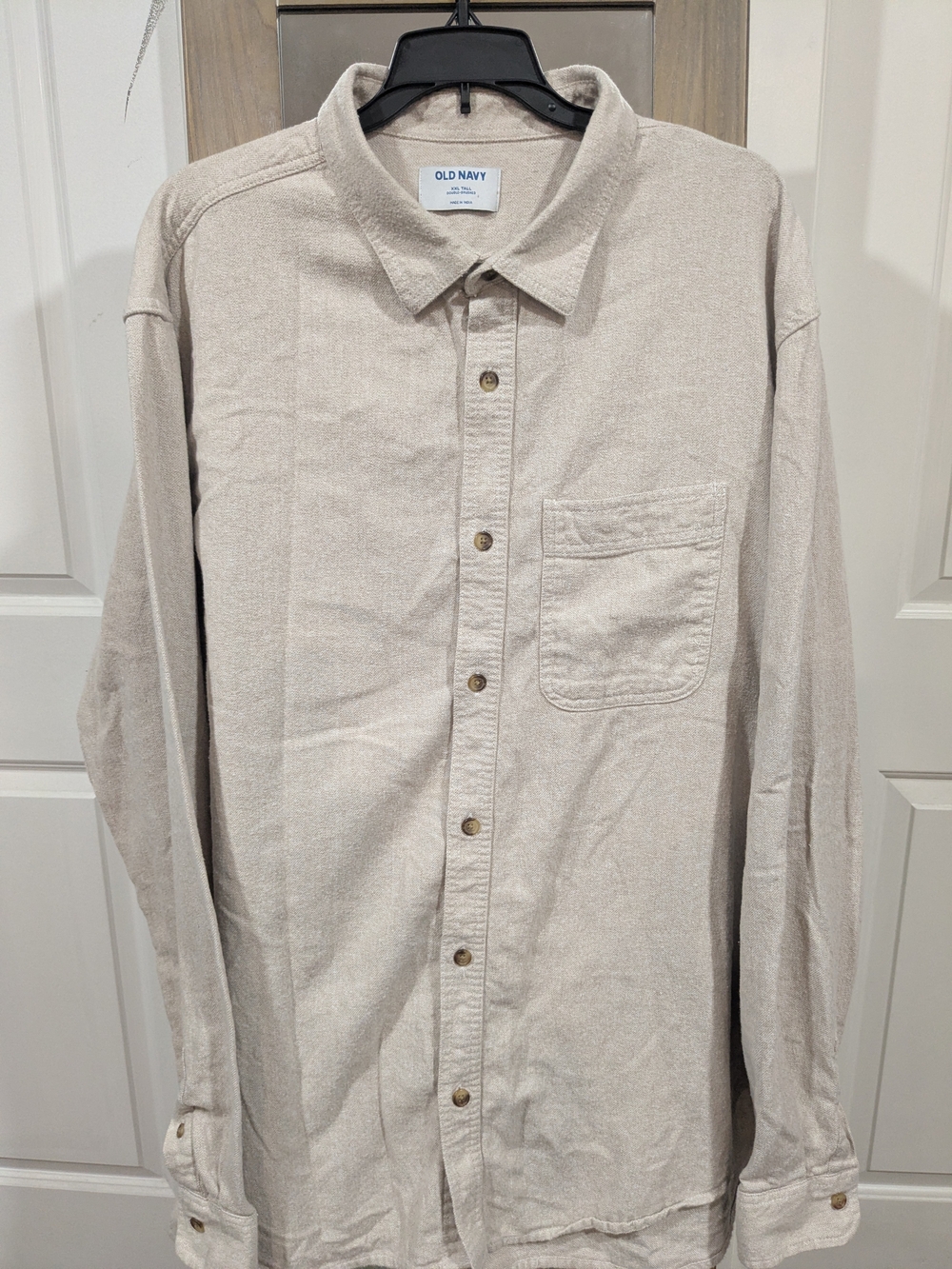 Old Navy Men's Long-Sleeve Button-Up Shirt in Light Beige